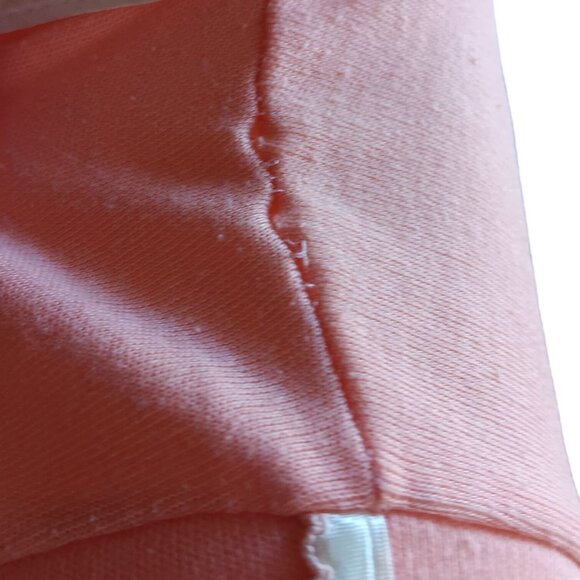 Vintage T-shirt Small 1980's Peach Blouse Disco Women's Satin Trimmed V-Neck - Picture 6 of 8